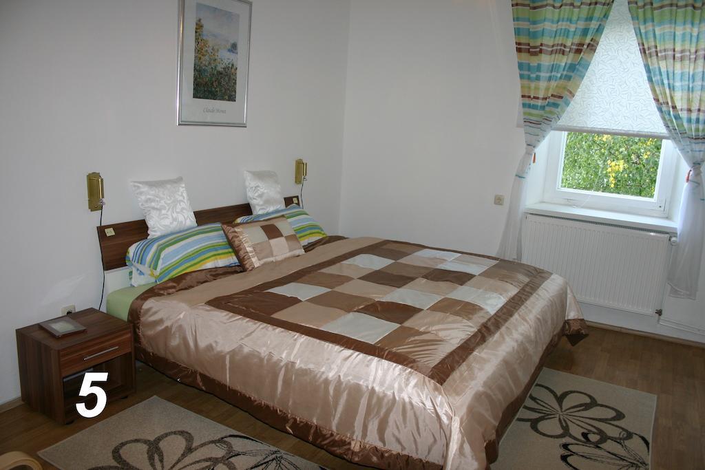 Hotel "Alte Schule" Trogen Room photo